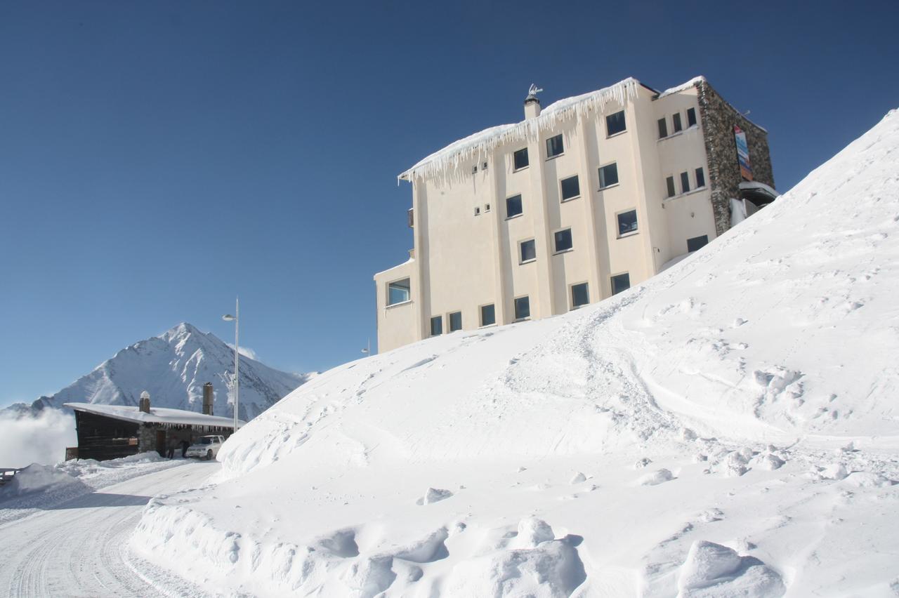 Hotel Le Christiania Saint-Lary-Soulan Exterior foto